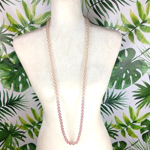 Pink Ombre Rope Beaded Necklace - Picture 2 of 6
